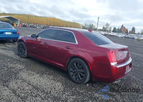 2018 Chrysler 300 Touring L Awd from USA, damaged, VIN 2C3CCARG7JH338684